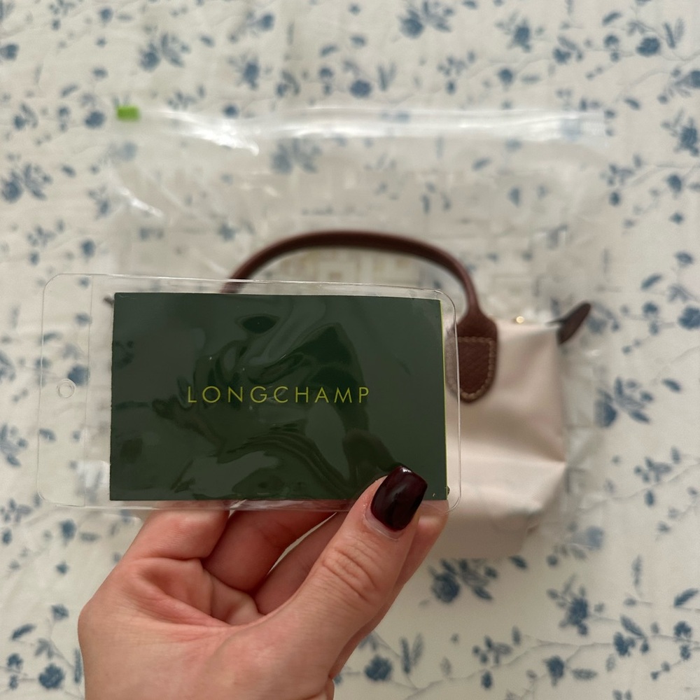 Longchamp Cream and Brown Cosmetic Bag - Picture 6 of 6